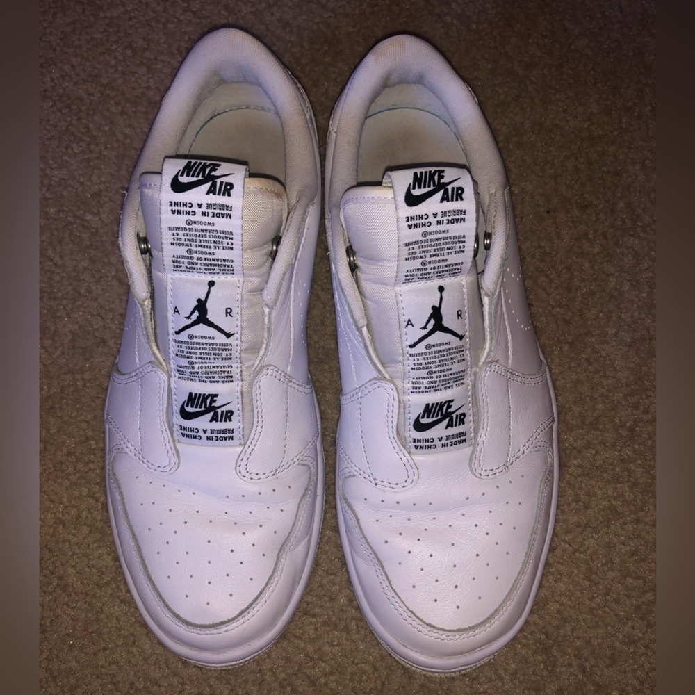 Jordan 1 low slip on. Size 7 mens 8.5 womens